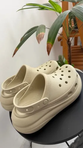 Crocs original tamanho 39