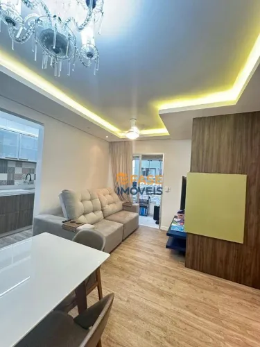 Apartamento semimobiliado com 3 dormitórios sendo 1 suíte à venda, 77,00 m² por R$ 450.000