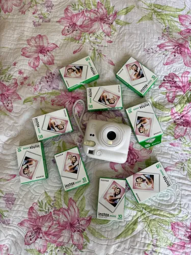 INSTAX MINI 12 + 90 FILMES