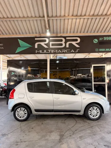Renault Sandero Privilège Hi-flex 1.6 16V 5P AUT 2012