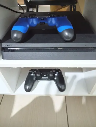 PS4 Slim 1TB