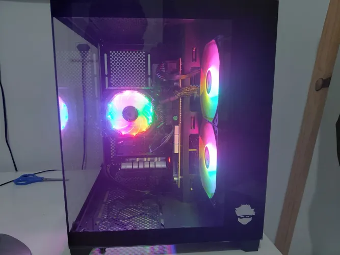 ? PC GAMER COMPLETO À VENDA ? R$ 2.200 ?