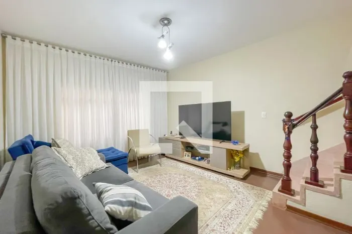 Casa à Venda - Jardim Marisa, 2 Quartos, 263 m2