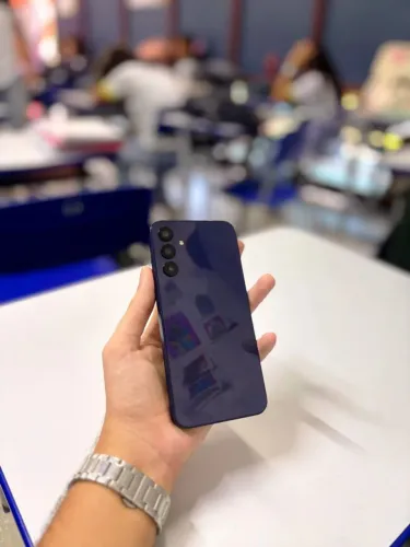 A15 256 GB