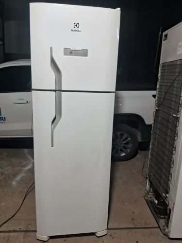 Geladeira Electrolux frost free