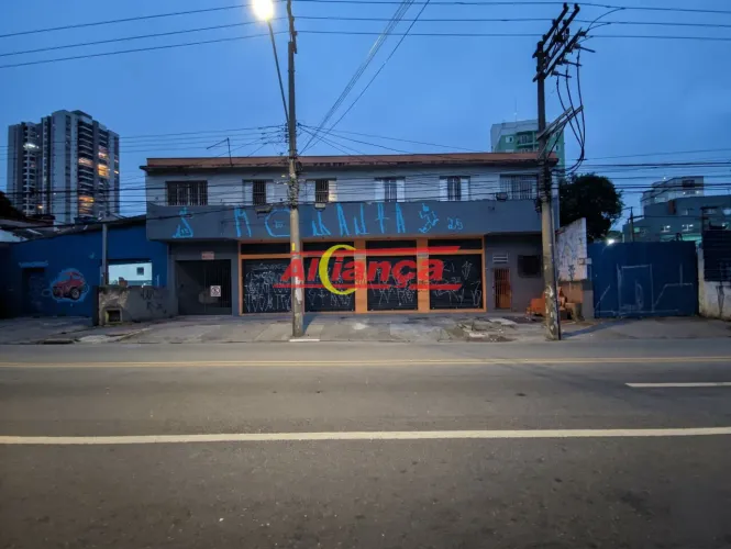 Prédio Misto com 2 Salões Comerciais e 2 Residências à venda no Macedo