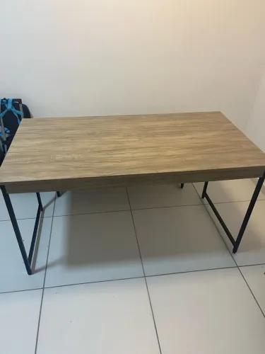 Mesa retangular de jantar
