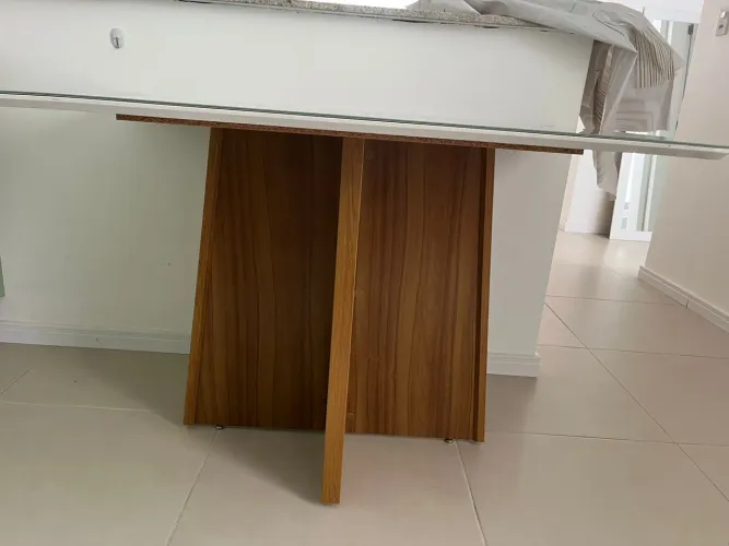 Mesa Tampo de vidro 