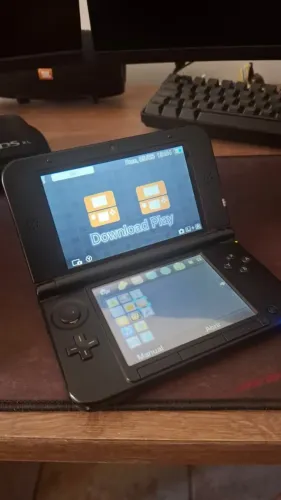 Nintendo 3DS XL e 7 jogos Originais