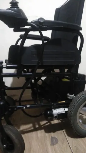 Cadeira de rodas motorizada Ortobon