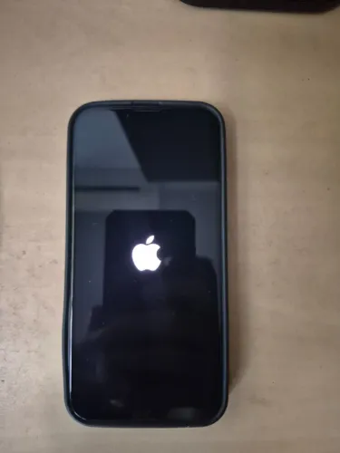 Iphone 16e 128GB Preto Muito Pouco Usado