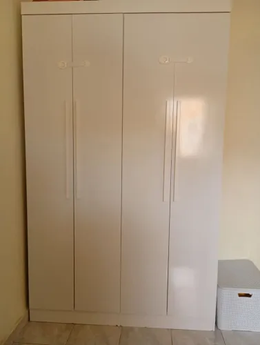 Guarda roupa solteiro