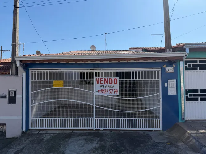 Casa Térrea à Venda - Conforto, Segurança e Espaço para sua Família!