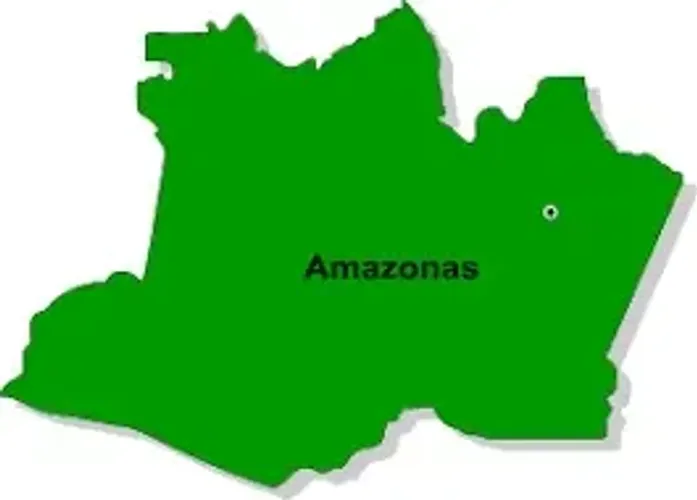 AMAZONAS: Área de terra à venda de 200 mil hectares, com a documentação completa.
