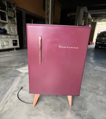Frigobar Brastemp Retrô 76 Litros Marsala 220V