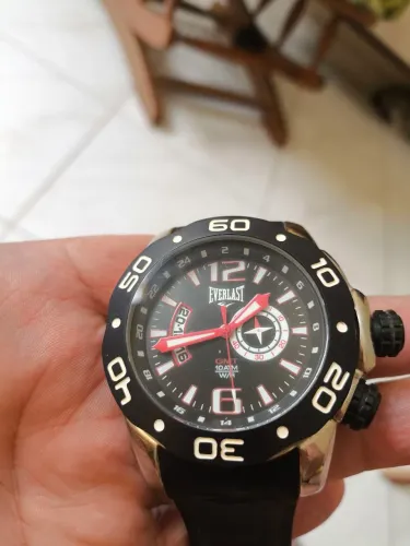 Relógio Everlast GMT 100metros Oversized
