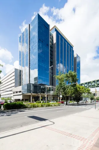 Salas/Conjuntos em Praia de Belas com 39.63 m² , 1 vaga(s).