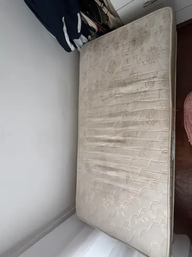 Cama solteiro box  molas ensacadas 