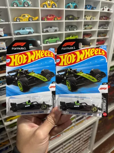 Hot Wheels Fórmula 1 - Kick Sauber R$90,00 CADA. 