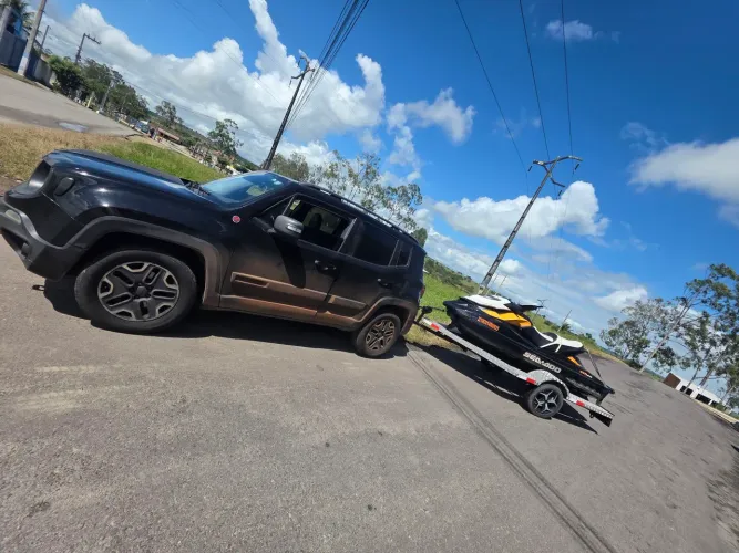 Venfo troco diesil 4x4 automático bancos couro serie trailhawk super conservada
