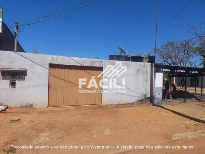 Casa de Esquina 387m² | Alta Visibilidade | Próx. Feira do Taquari