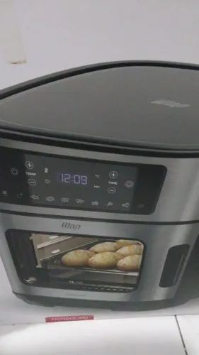 Vendo Fritadeira AirFry 12 litros nova na caixa 500,0 vendo barato ñ negocio 