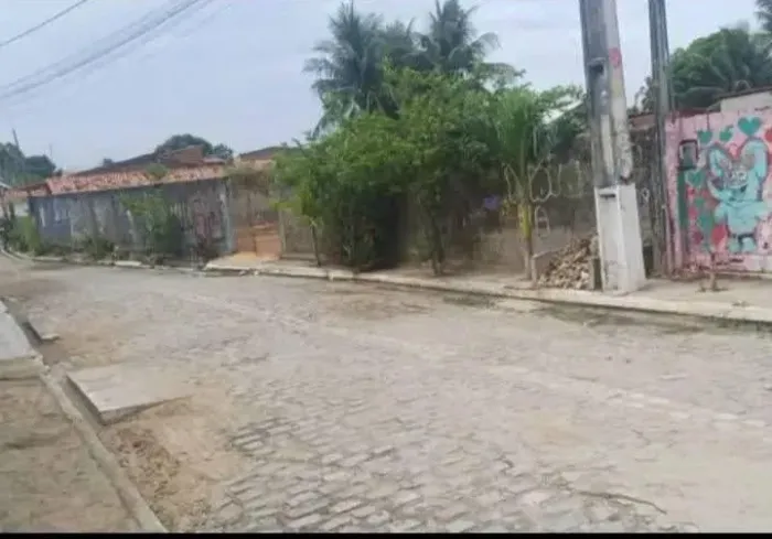Terreno todo amurado bem localizado,
