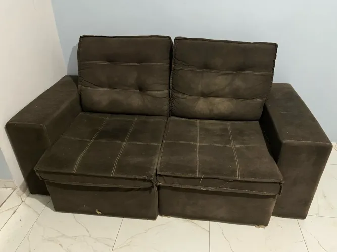 Vende-se sofá