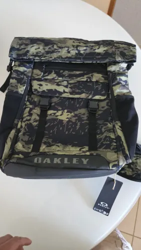 Mochila OAKLEY ROAD TRIP