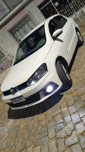 Volkswagen Voyage Comf/highli. 1.6 MI T.flex 8V 4P 2017