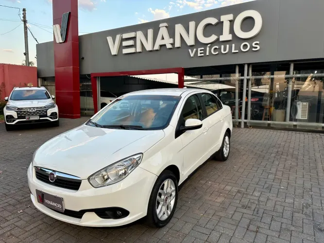 Fiat Grand Siena Attractive 1.0 Flex 8V 4P 2016