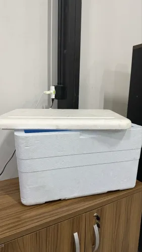 Vendo Caixa de Isopor 90Litros