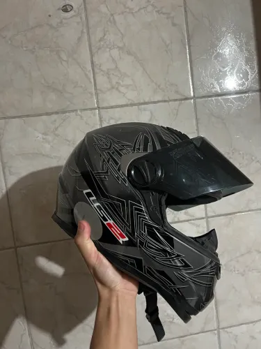 Capacete LS2 raro não existe