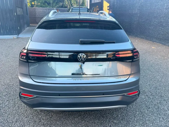 Volkswagen Nivus Highline 1.0 200 TSI Flex AUT 2023
