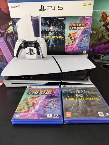 PS5 Slim com 11 meses de garantia 