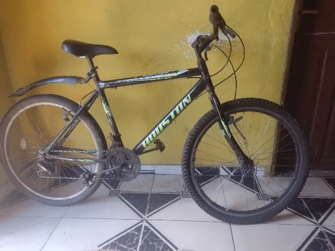 Bicicleta em bom estado 