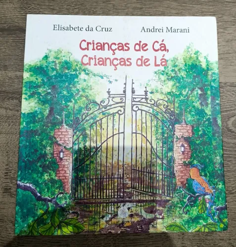 Livro Crianças de cá, crianças de lá