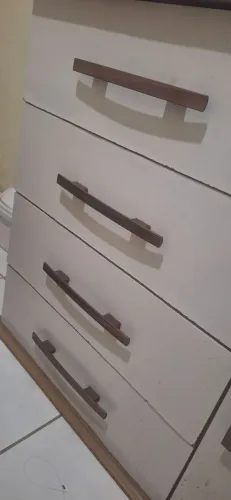 Cômoda usada