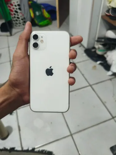 iPhone 11 todo original 