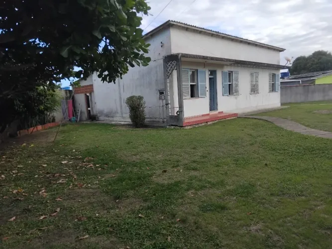 Casa à venda na Vila Industrial- Arraial do Cabo
