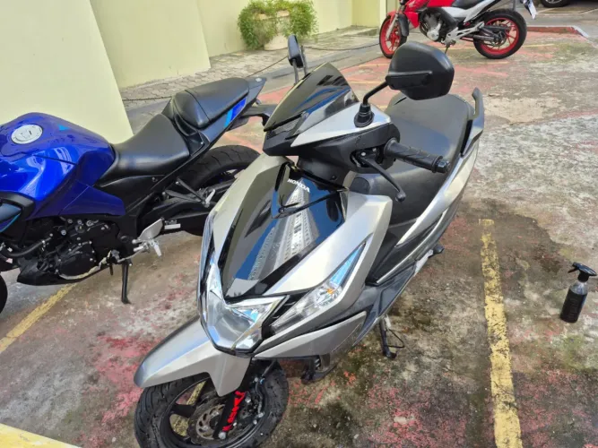 Moto Elite 125 - 2024/2025