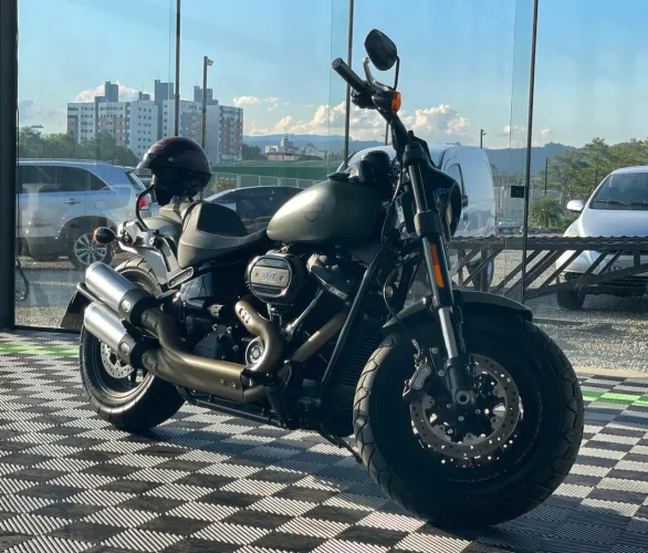 Harley Davidson FAT BOB 1868 cc 