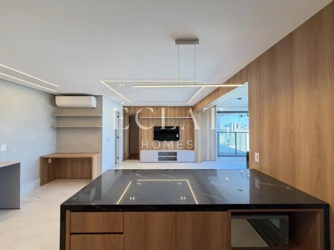 Apartamento com 71 m², para alugar em Pinheiros.