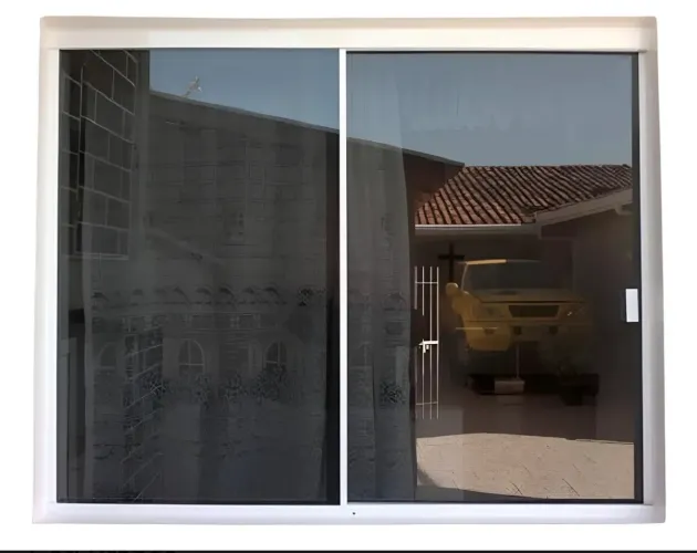 Janela de vidro temperado dois filetes 1x150