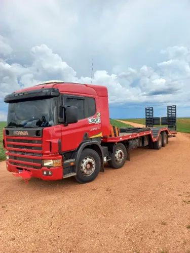 Caminhão prancha agrícola scania