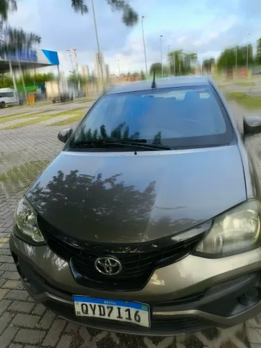 Toyota Etios X Plus Sedan 1.5 Flex 16V 4P Mec. 2020