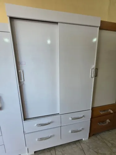 GUARDA ROUPA DE SOLTEIRO NOVO