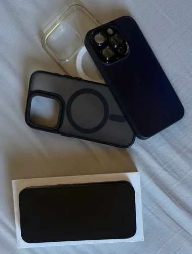 Vendo iPhone 15 Pro (256 GB)