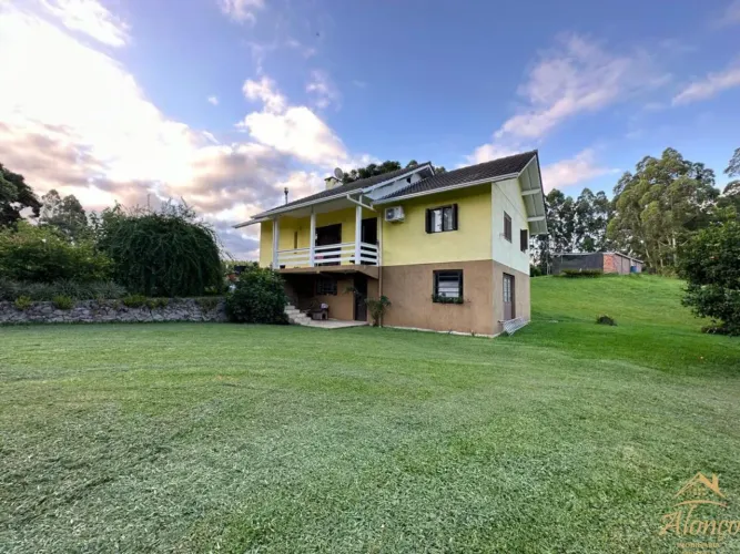 Excelente Sítio com (83.008,82) localizado em Treze Colônias , Nova Petrópolis RS! REF: 15