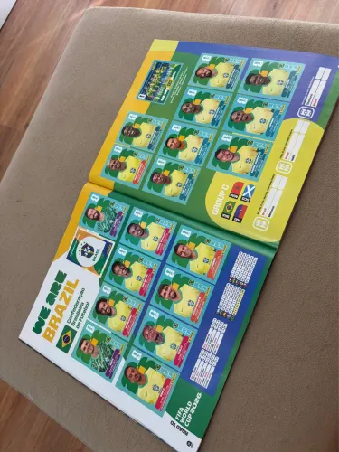 Álbum da Copa 2026 faltando 3 figurinhas 